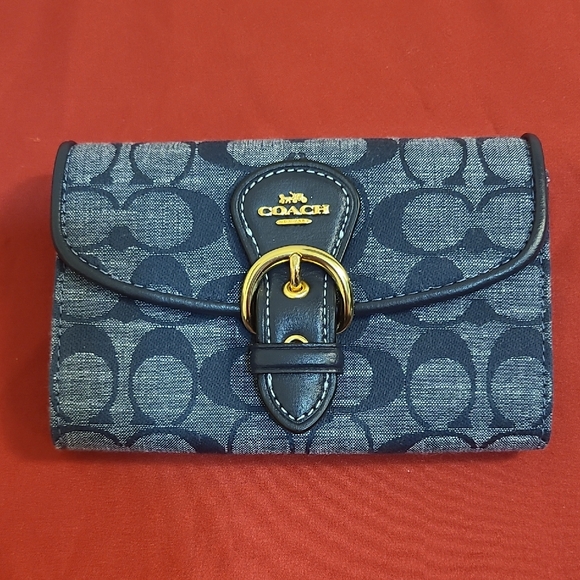 Coach Kleo Wallet In Chambray Gold/Denim - Picture 2 of 11